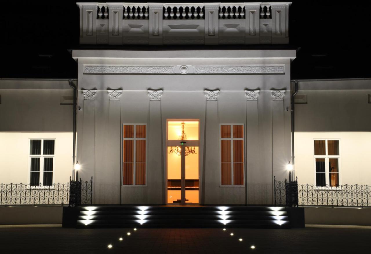 Bogathy Kuria Business Apartments Nyirbogat Экстерьер фото